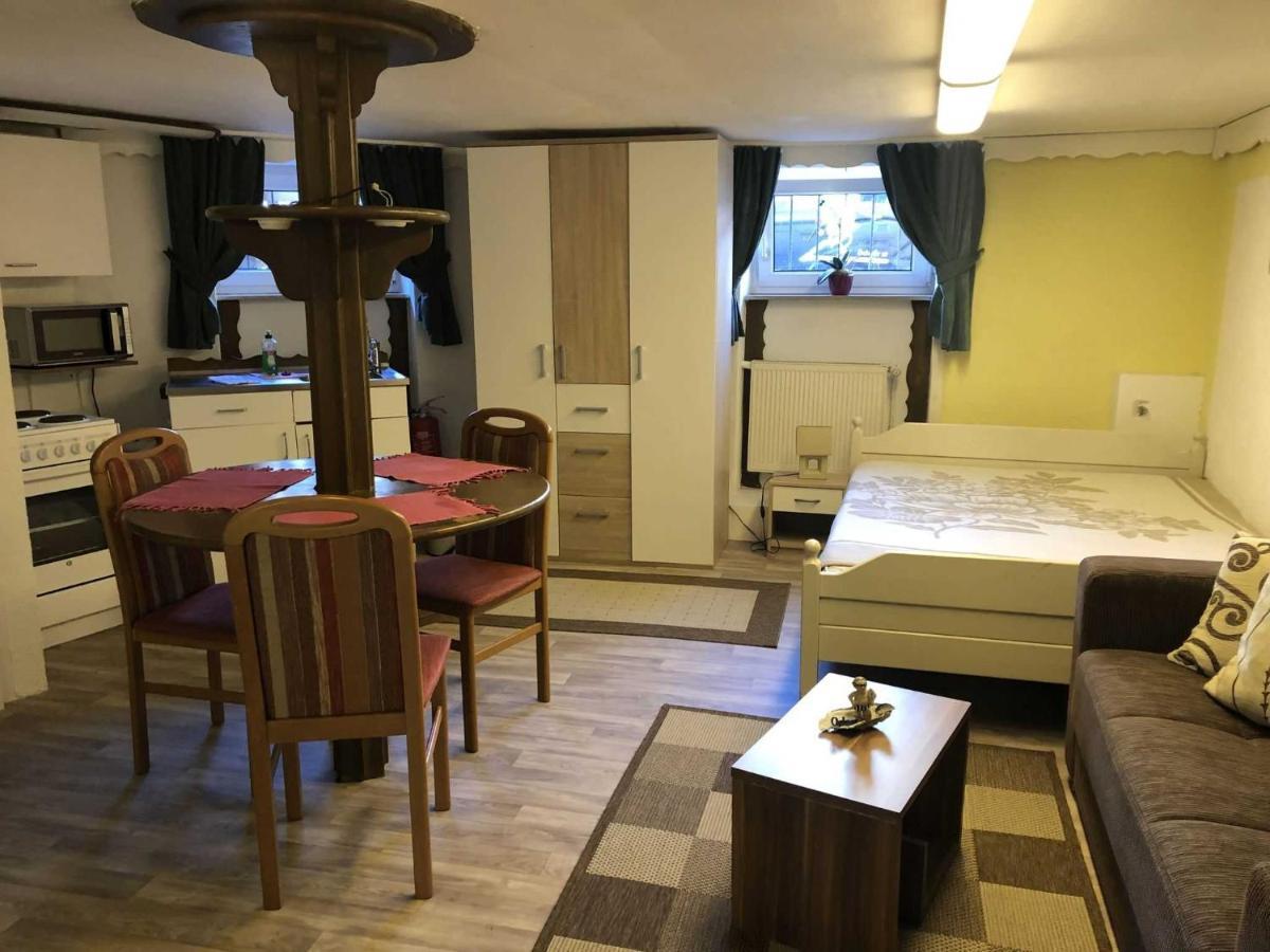 Gaestezimmer Sprenger _ Objekt 259 รอสต็อค ภายนอก รูปภาพ